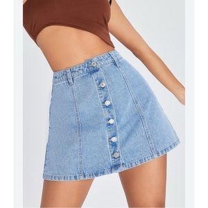 Forever 21 Denim Light Wash Button Front Jean A Line High Rise Casual Mini Skirt